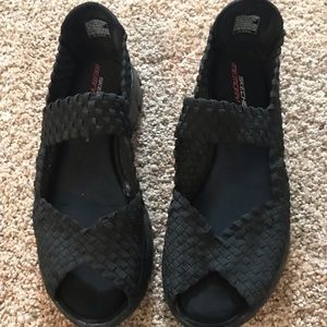 Women’s stretch sketchers shoes Sz 9.5